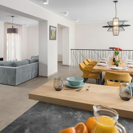 Holiday home Cozy In With Wifi Pula