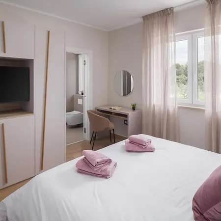 Vakantiehuis Cozy In With Wifi *
