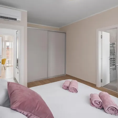 Cozy In With Wifi Pula